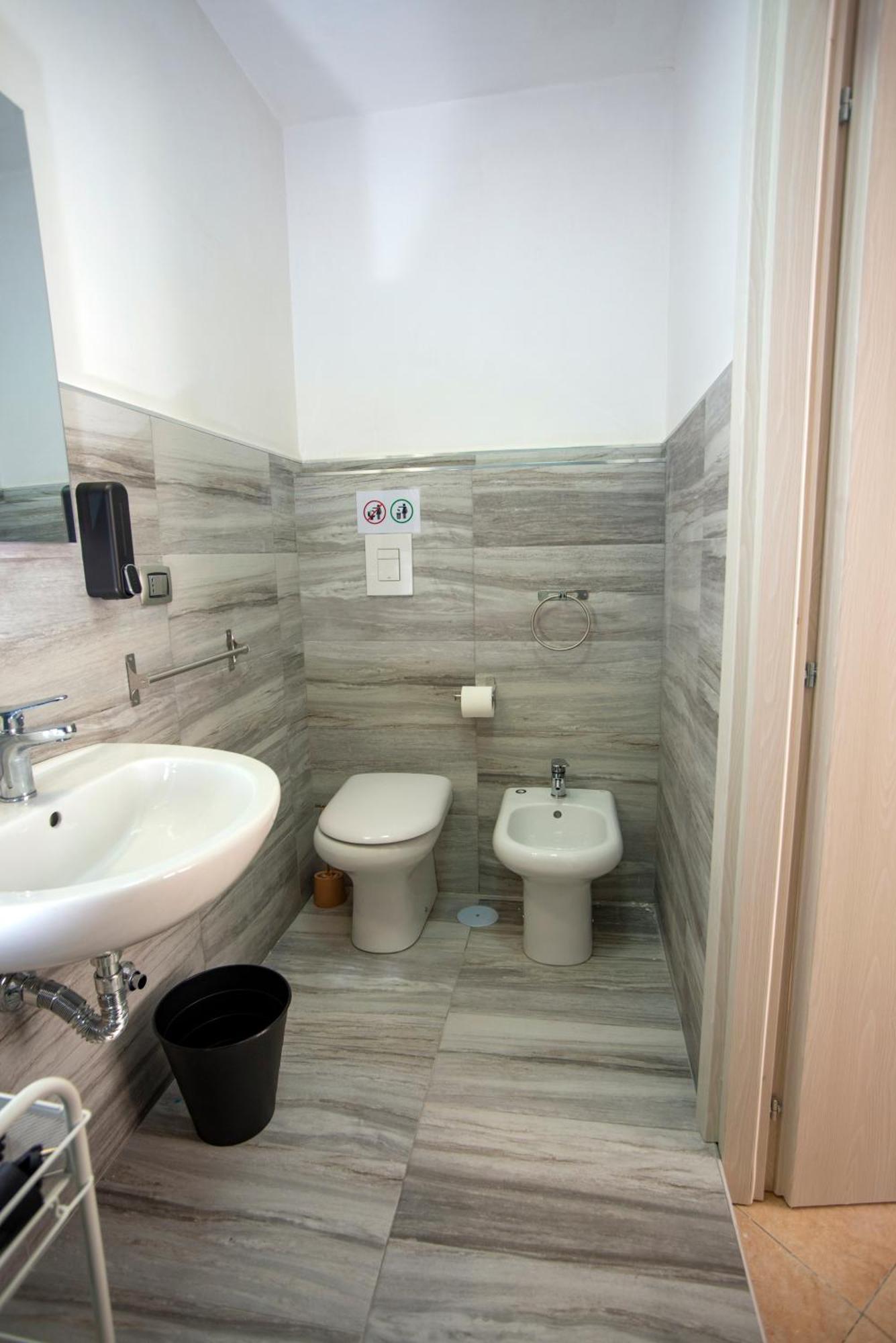 Na City Rooms Nápoly Kültér fotó