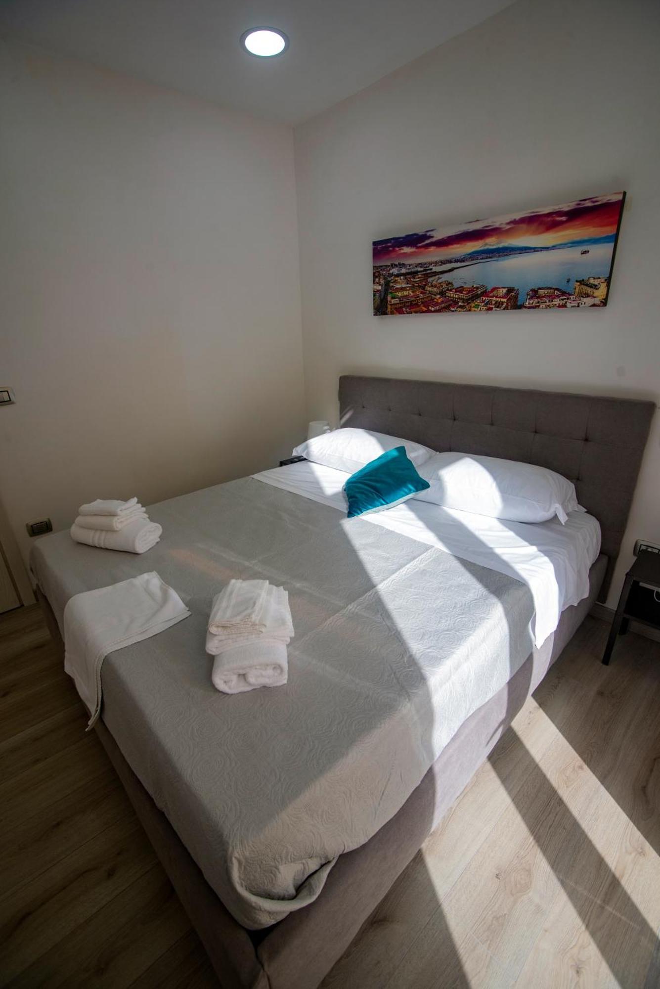 Na City Rooms Nápoly Kültér fotó